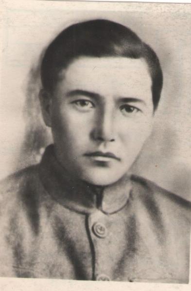 Герой Советского Союза Халмурза Сахатгереевич Кумуков (1913-1943)