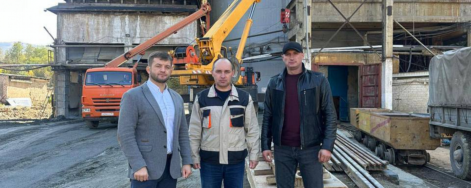 Погружение в промышленность: участник программы «Герои КЧР» изучает ведущие предприятия