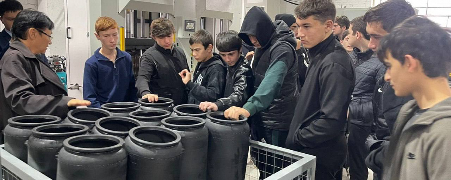 Более 130 студентов и школьников приняли участие в акции «Неделя без турникетов»