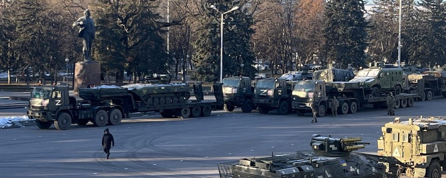 В преддверии 80-летия Победы в Черкесске разворачивают выставку трофейной техники из зоны СВО
